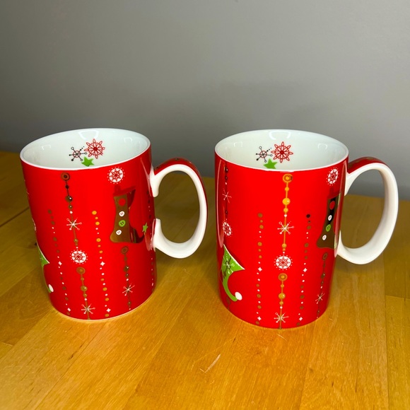 Starbucks Other - 14oz Starbucks coffee Christmas Mug Set Beautiful Shiny Red with Gold Accents
